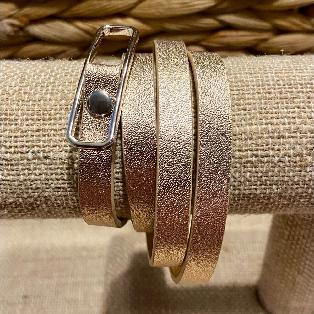 New Origami Owl Rose Gold Leather Triple Wrap Bracelet Retired